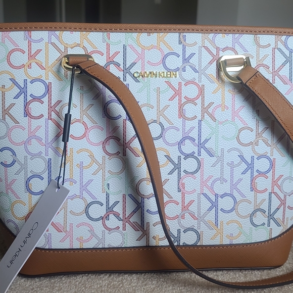 Calvien klien purse - Picture 1 of 6